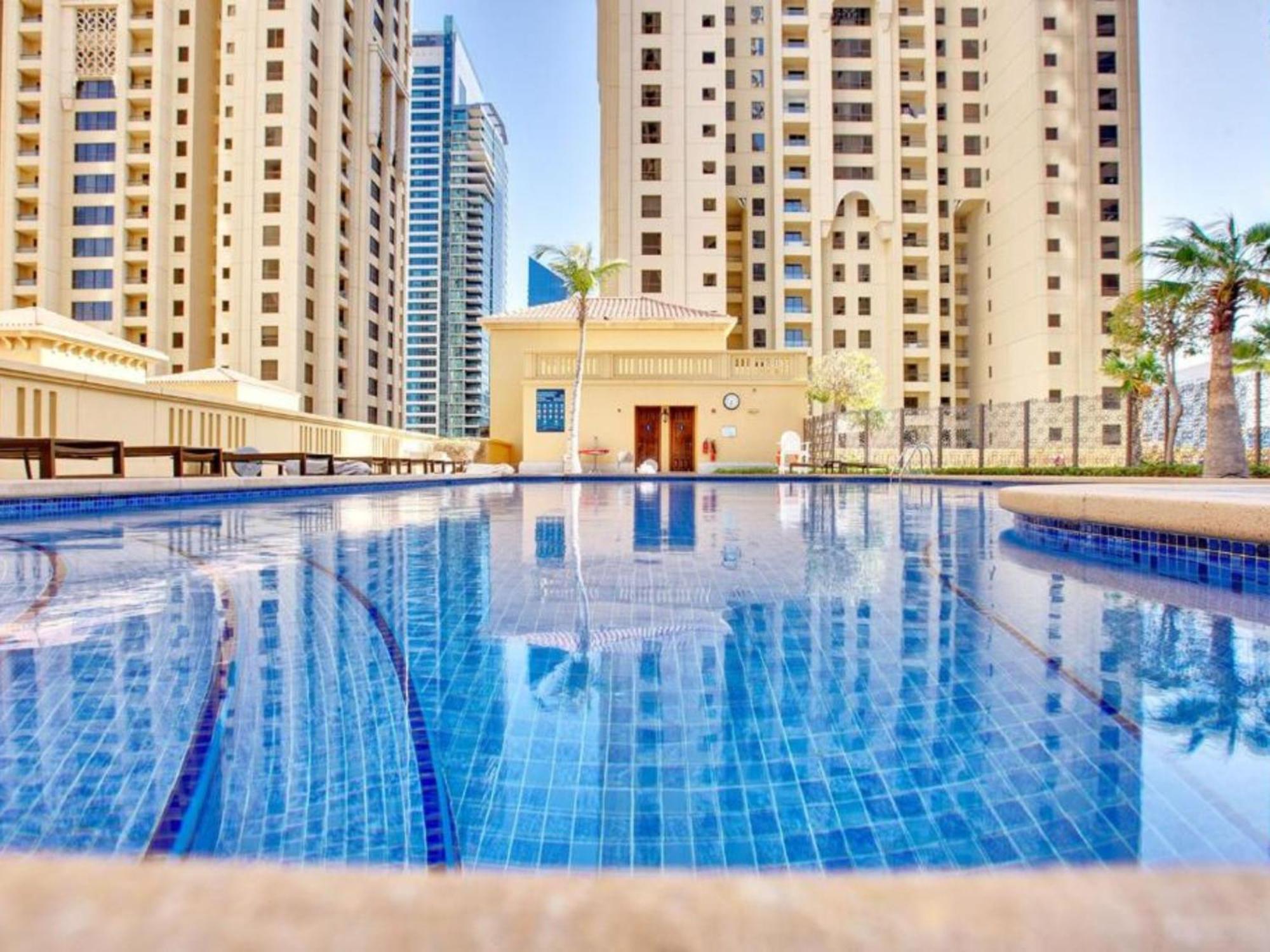 Arabian Nights Beach Hostel Dubai Esterno foto